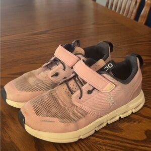 On Running Kids Sneakers in Pink and Black